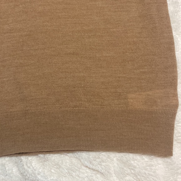 XS| NWT- extra fine Merino wool tan/ beige turtleneck - Picture 4 of 9